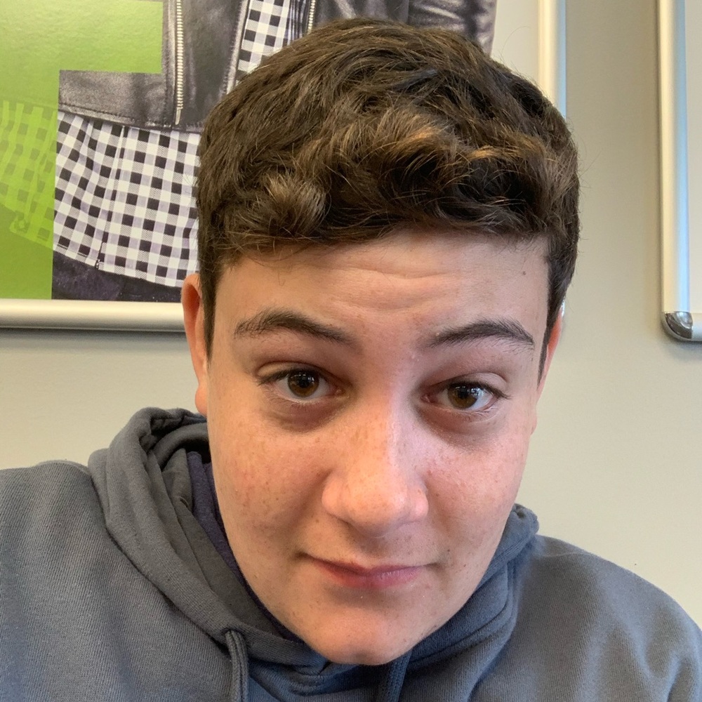 Meet your Posher, Alex